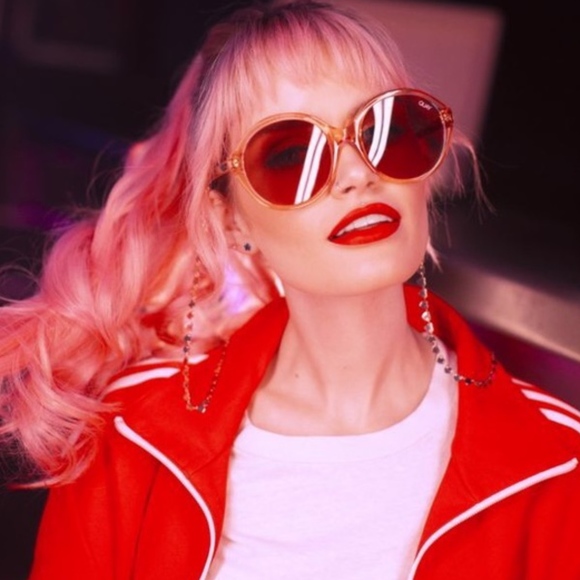 Quay Australia Accessories - Quay x Benefit “Tinted Love” Oversized Sunglasses